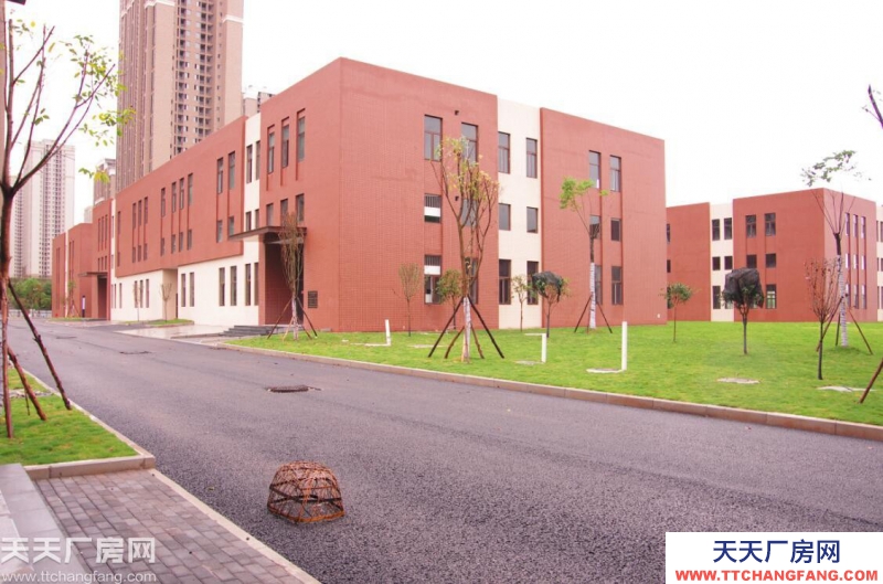 獨棟標準廠房出租售+50年產權+易按揭