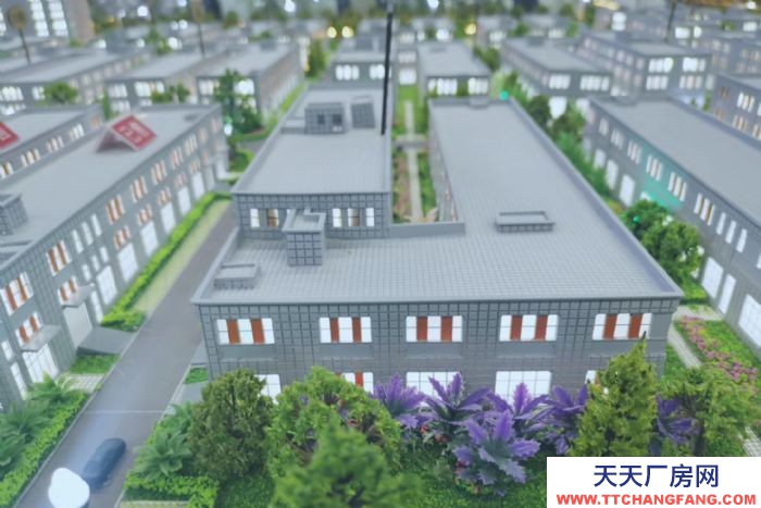 重慶高速路出口?標準廠房?空高8米?可進大車