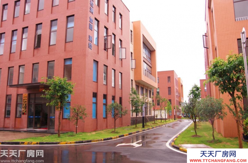 高新區核心工業位置——??標準廠房出租售??1000到4000平??