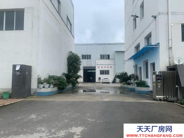 (出租) 廠房在一樓，共有1300多平米