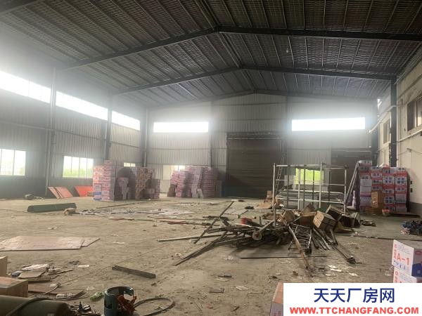 (出租) 廠房在一樓，共有1300多平米