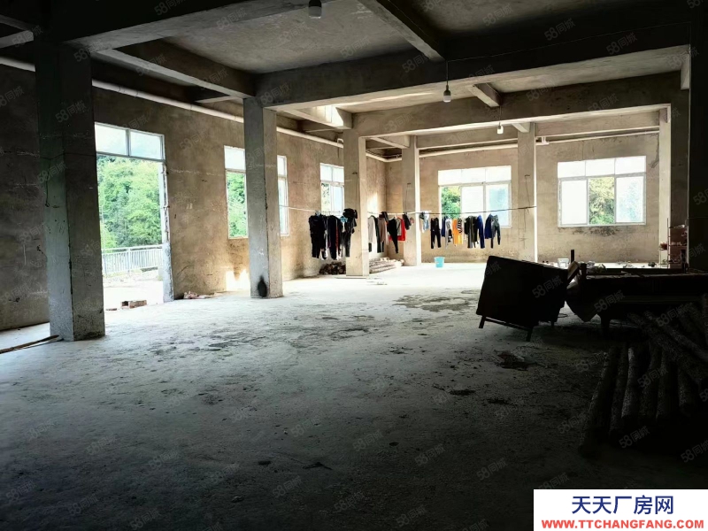 云巖區(qū)鹽沙大道600平廠房出租