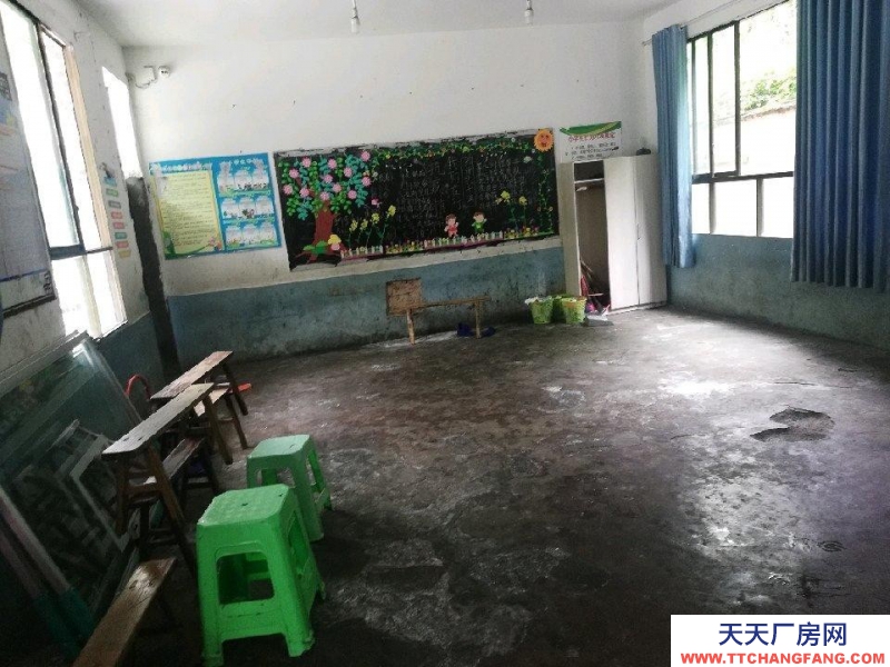 匯川是原學校，水電路三通