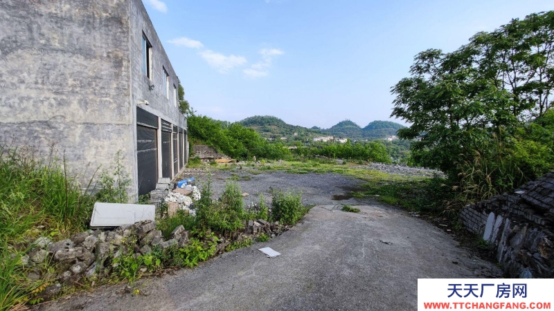 匯川周邊，帶600平空地，離市區(qū)近，可進(jìn)貨車，租金面議