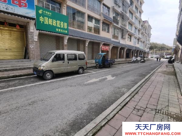(出租) 地處五月花安置小區(qū)，前后有停車位