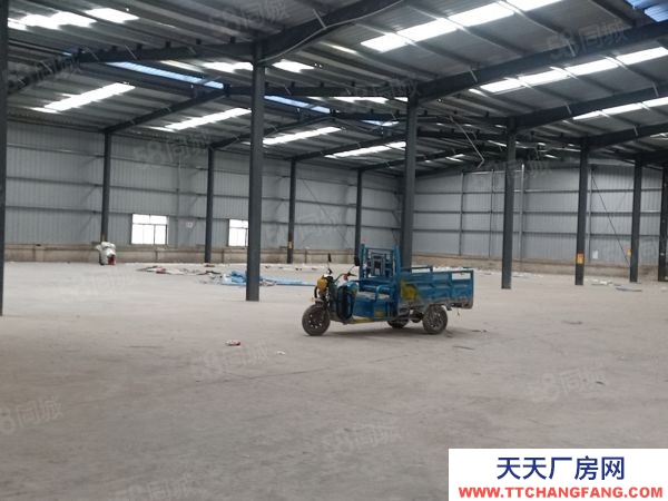 一層鋼構廠房，進出車輛方便，可生產可倉儲