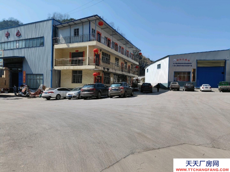 (出租) 廠房內有航吊，高度12米，寬敞明亮，光線好