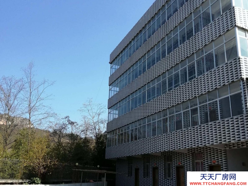 (出租) 鐘山1000平廠房可分租三線電高有宿舍