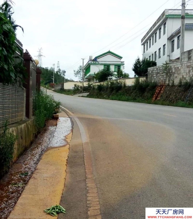 (出租) 鐘山1000平廠房可分租三線電高有宿舍