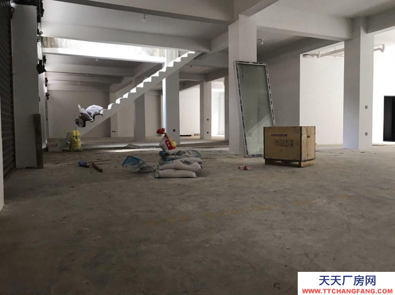 面積大 位置佳 配套設(shè)施齊全 請(qǐng)電話聯(lián)系