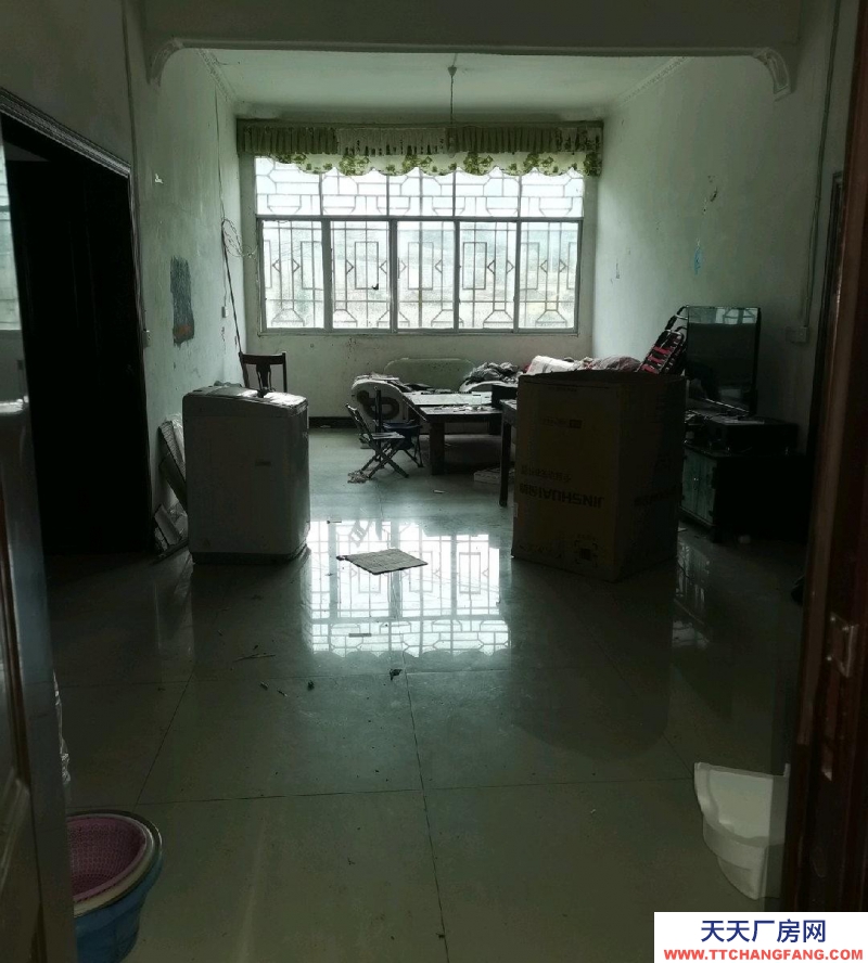 (出售)德江 一個廠房帶一個300平的。共1350平。