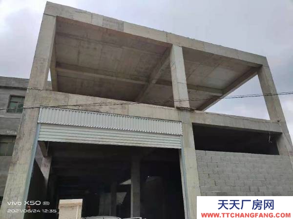 (出租) 空地面積800平方,建房面積300平方,共二層