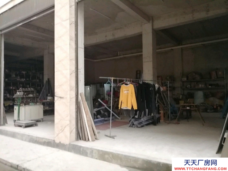 交通方便，銅仁城南高速路口，非常好的倉儲物流園