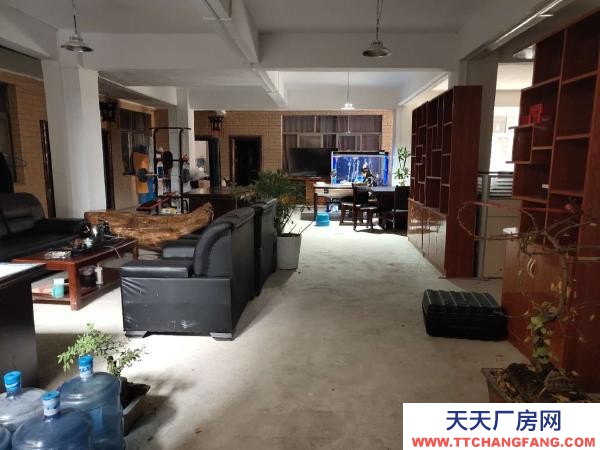 (出售) 有獨立門面,一、二層簡單裝修,三、四、五層毛坯。