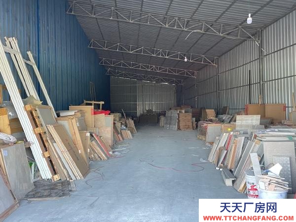 (出租) 300平方庫房，可進貨車，路邊門面