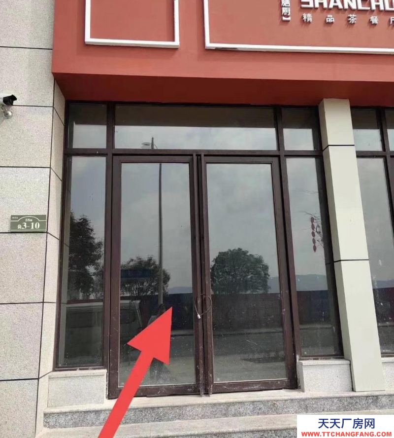 仁山公園櫻花苑臨街現鋪門面業主誠心出售