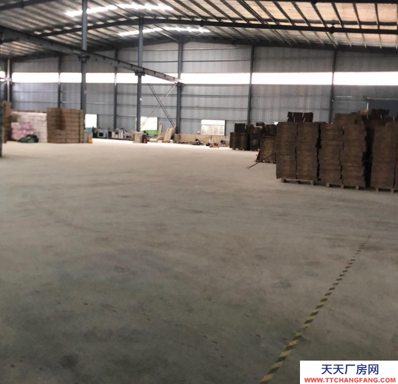 (出租) 標準帶航車廠房，8塊錢一平