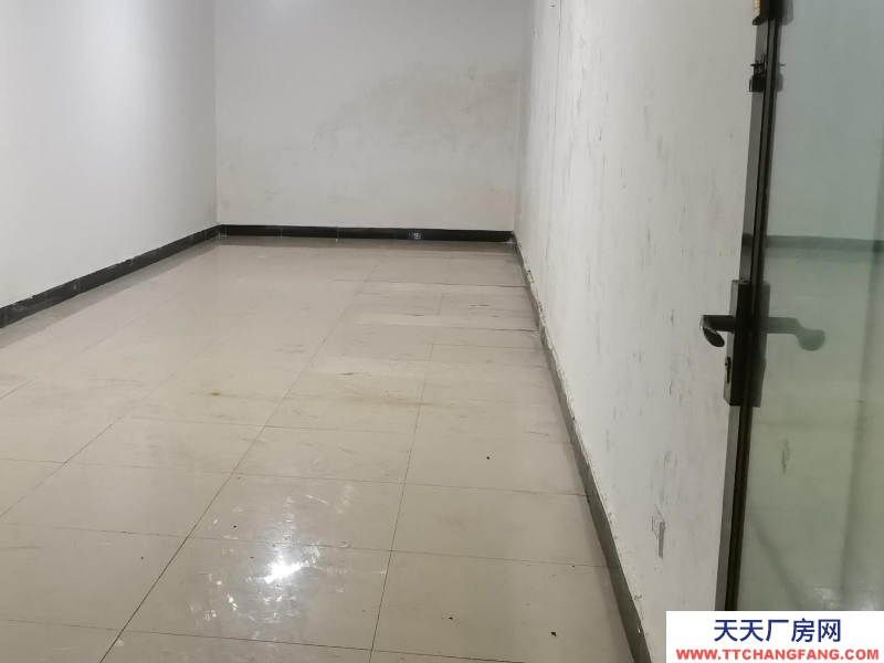 (出租) 都勻位于市中心地段，有電梯運輸，獨立通道