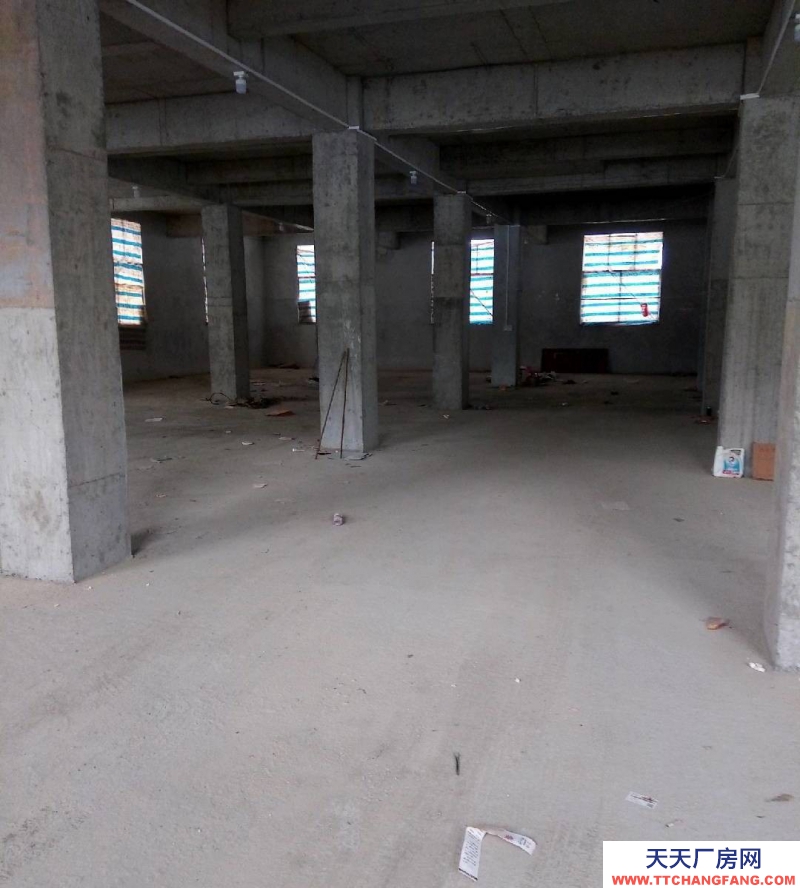 (出租) 390一800平方、都勻沙壩靈智廣場(chǎng)