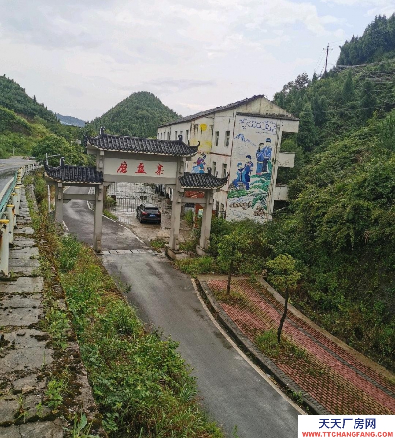 (出售) 緊挨著貴開路，交通方便，環境好。