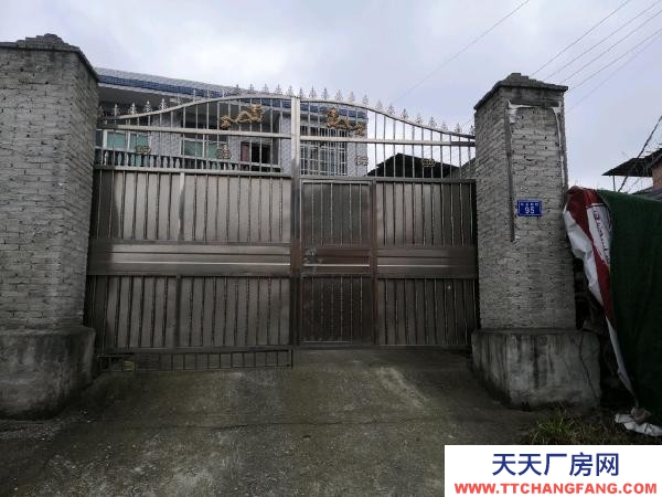 (出租) 自家的房子，房屋后面還可以種菜