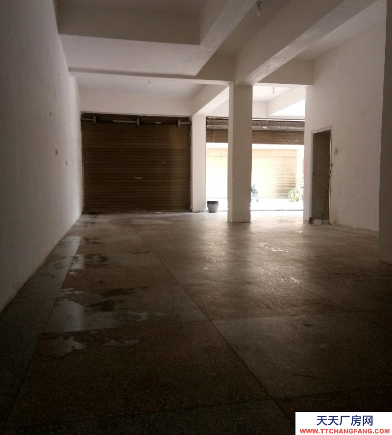 價格非常便宜，交通方便，安全可靠