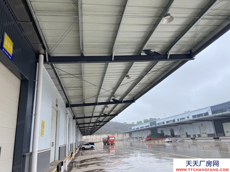 重慶渝中核心區30公里高標庫9萬平米獨門獨院1000平米起租