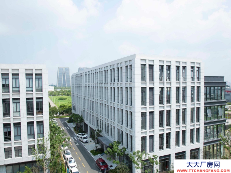 (出售) 準現樓！離鴉崗25分鐘終車程國有五十年紅本