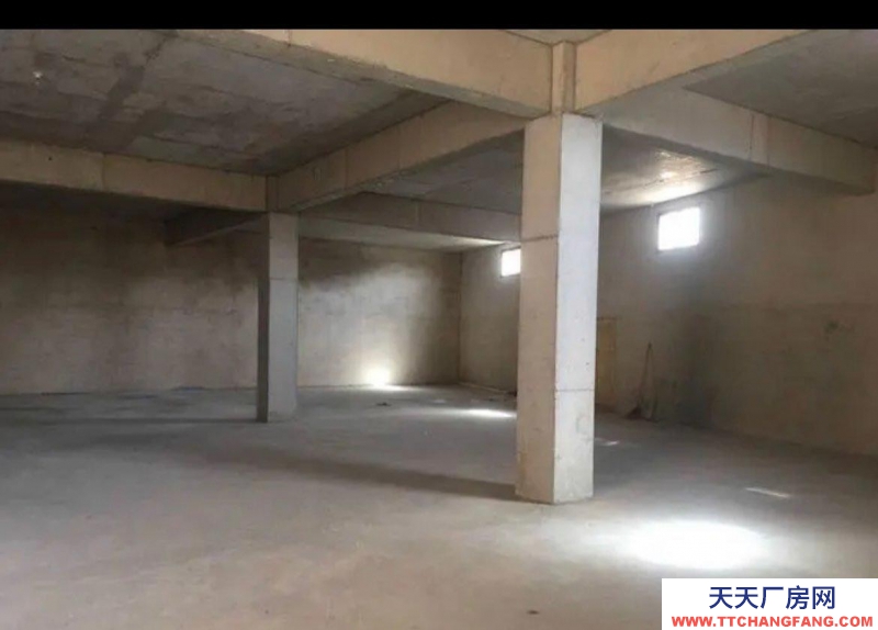 石家莊新華北二環(huán)中華大街，不會(huì)拆遷，工業(yè)園區(qū)。