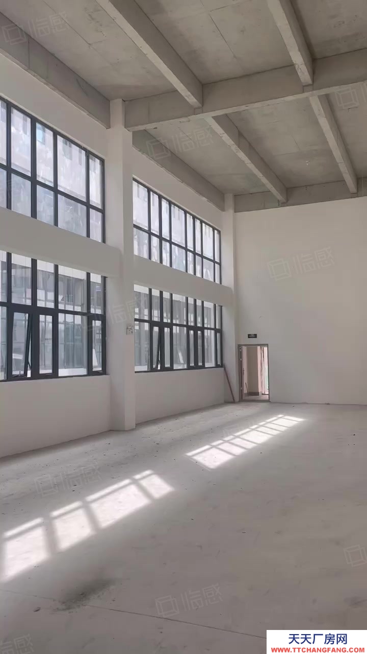 濟(jì)南歷下廠房450平740平準(zhǔn)現(xiàn)房可環(huán)評(píng)即買即用