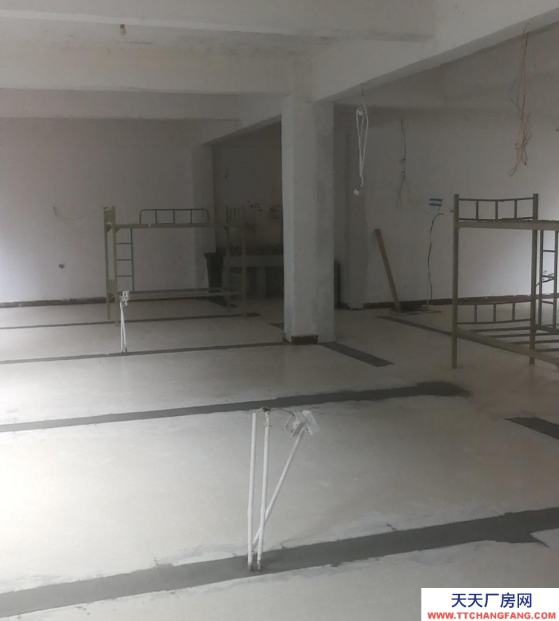 黔南龍里(出租) 交通便利，水電齊全 ，，