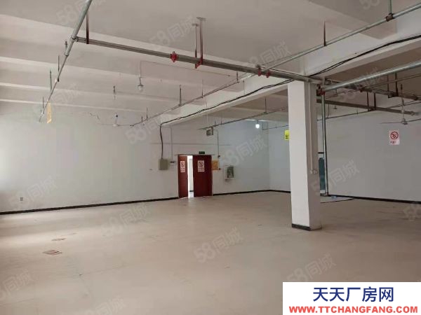 武漢江漢(出租) 漂亮倉儲出租，300平米，24元業主直租，三樓電梯口