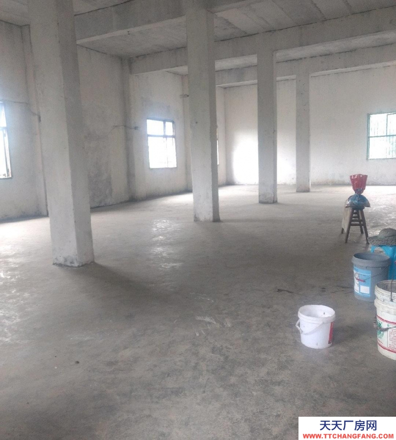 重慶北碚倉庫出租，交通樞紐、免費(fèi)贈大空地