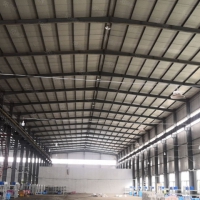 濟南市中新出十六里和高速出口18米大型車輛進出方便可整租可分