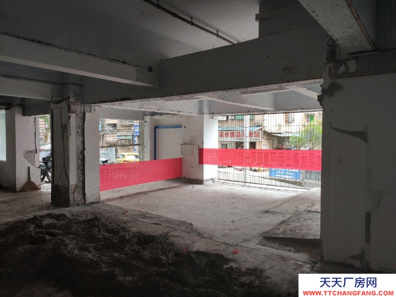 重慶萬州沙龍路區法院旁庫房1100平招租