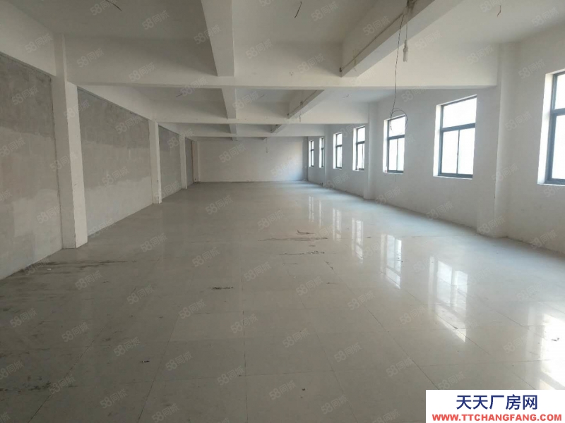 杭州濱江(出租) 西興濱康路地鐵口 98方小面積倉庫招租 急租！