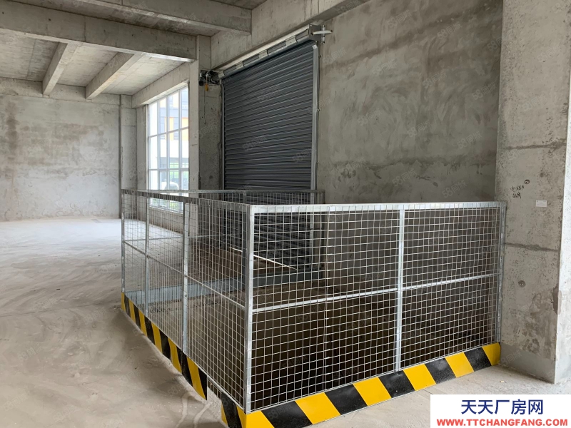 石家莊裕華7.9米獨棟廠房送露臺送隔斷火熱招商中