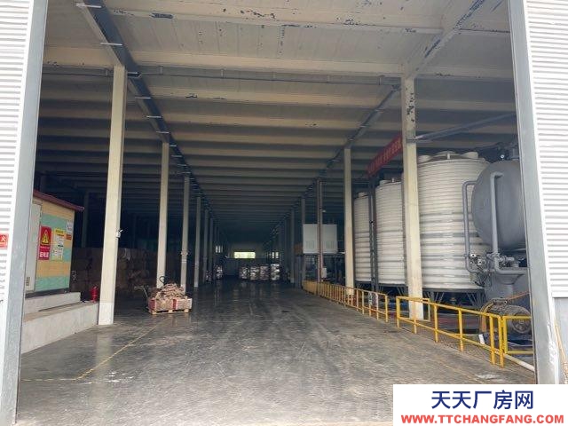 重慶璧山層高8米，兩門，大車可入庫