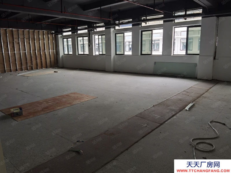 (出租) 福州晉安區(qū)房東直租無中介費,隨時預約看房標準倉庫