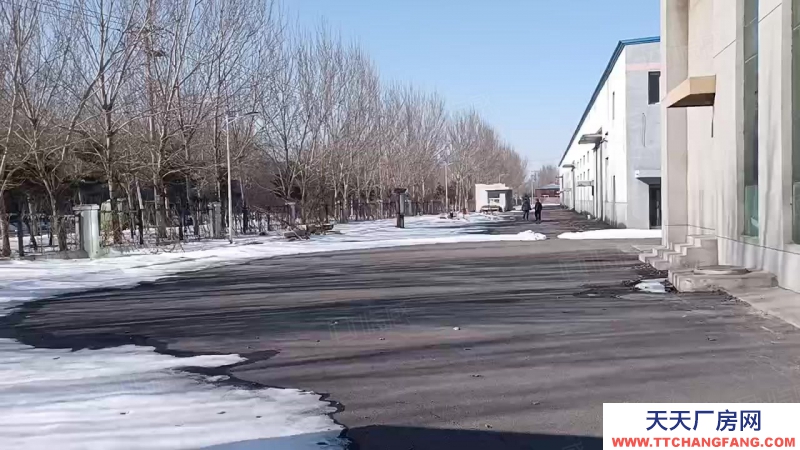 (出售) 吉售罕見好廠房裝修新，獨門大院26畝地面積，單價2000多