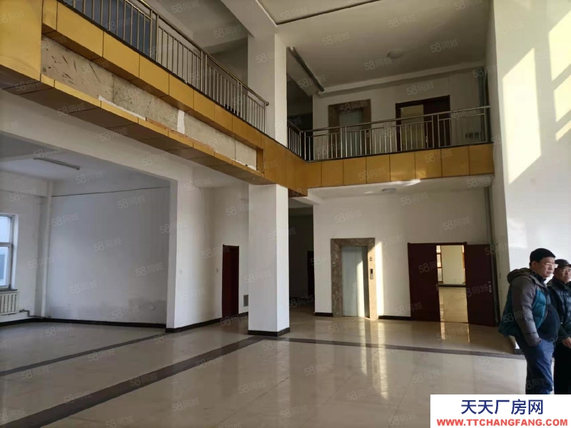 (出售) 吉售罕見好廠房裝修新,獨(dú)門大院26畝地面積,單價(jià)2000多