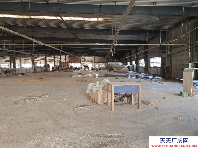 (出租) 鐵西開發(fā)區(qū)工業(yè)大學(xué)附近庫(kù)房4200平出租彩鋼結(jié)構(gòu)可分一半