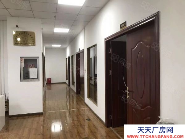 武漢漢陽(出租) 帶裝修辦公室倉庫可立即入駐7米大尺寸品牌貨梯近高速配套齊全