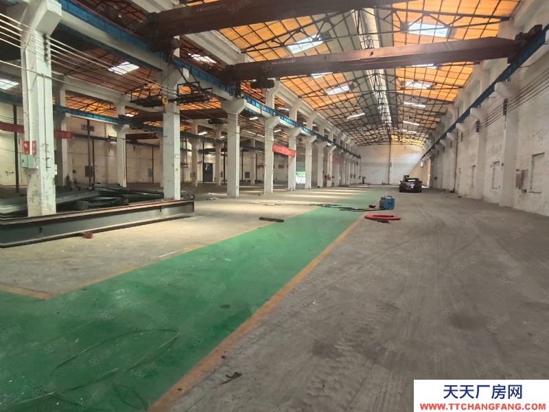 (出租) 花都區(qū)花山鎮(zhèn)工業(yè)園單一層帶免費行車倉庫8100低價可分租