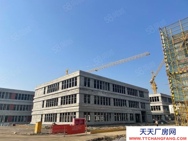 南京市浦口區(qū)汊河新城單層廠房，1300~6000平，兩證齊全可按揭。