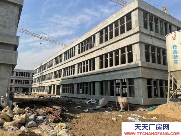 南京市浦口區汊河新城單層廠房，1300~6000平，兩證齊全可按揭。