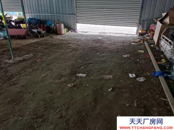 南京浦口區(qū)江北新區(qū)雙城路附近倉(cāng)庫(kù)場(chǎng)地