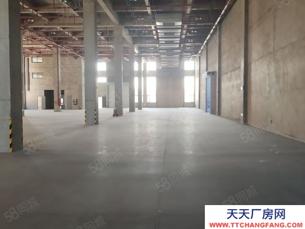 南京市棲霞龍?zhí)丢?dú)門(mén)獨(dú)院全新廠房35000平可分組交通方便