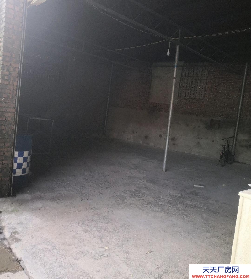 重慶銅梁可以廠房，也可以庫房，出租。