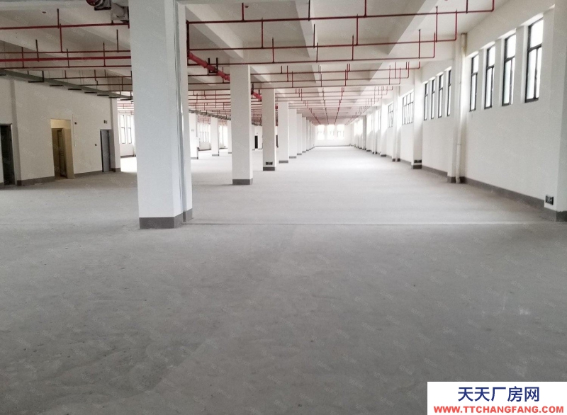 重慶涪陵交通方便，公路邊，通水電，磚混結(jié)構(gòu)價格面議